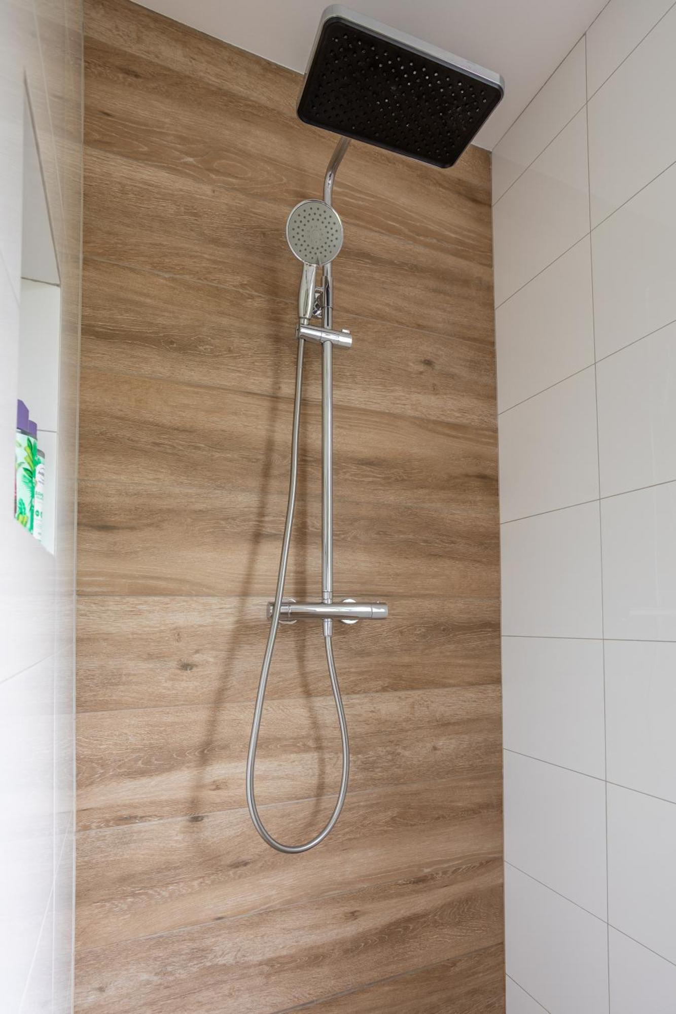 Evergreen Wellness Met Sauna & Hottub Ewijk Extérieur photo