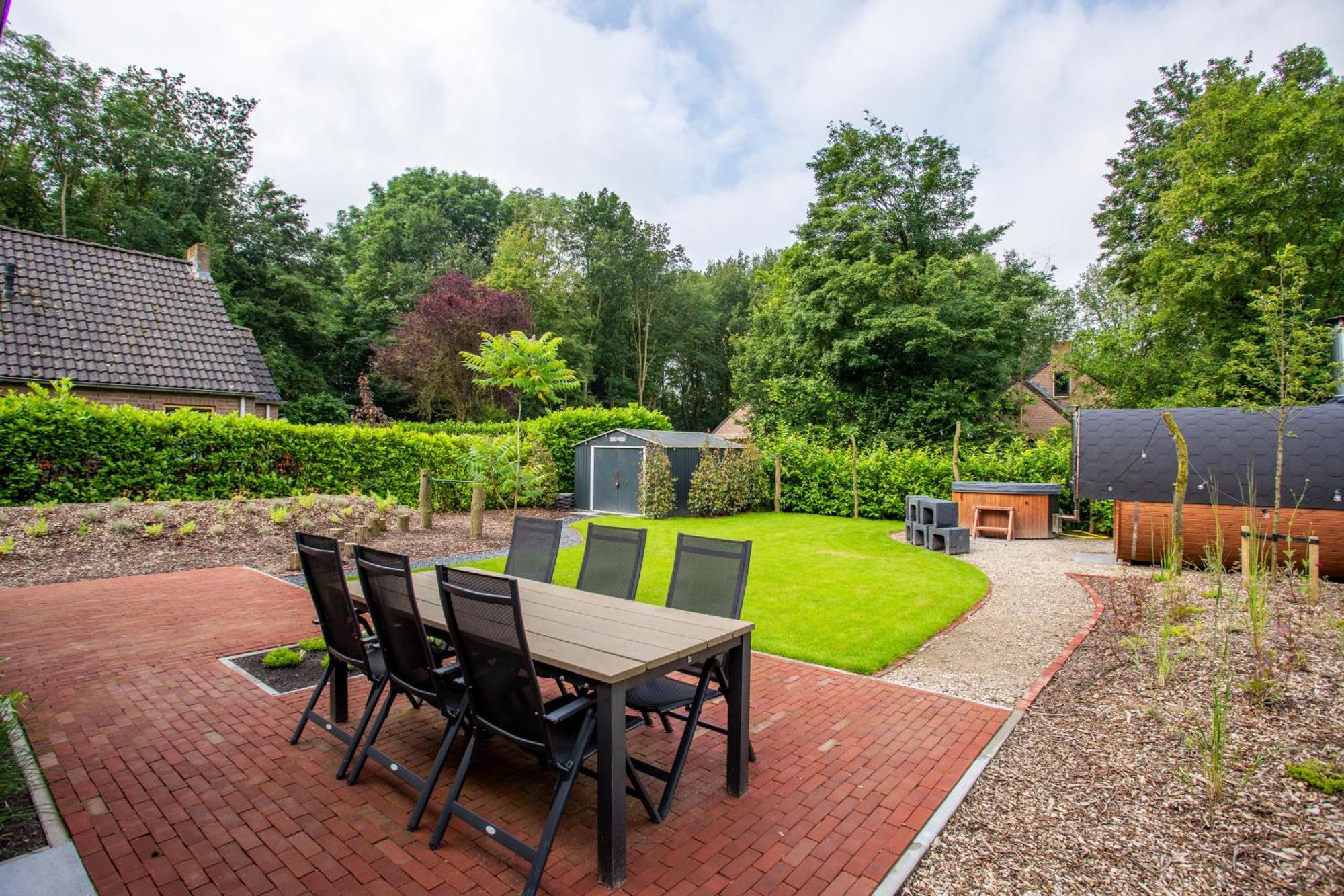 Evergreen Wellness Met Sauna & Hottub Ewijk Extérieur photo