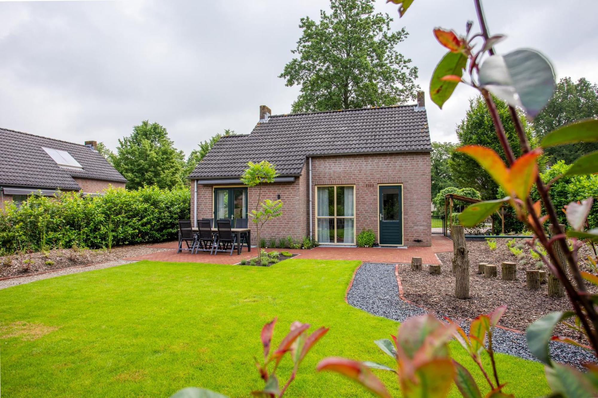 Evergreen Wellness Met Sauna & Hottub Ewijk Extérieur photo